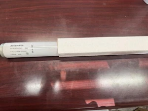 SYLVANIA FLUORESCENT F18T12/350BL/700/PH  31W - Picture 1 of 3