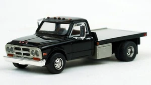 Camión de plataforma Brekina 1968 GMC Sierra Grande - negro escala 1/87 HO #19669 - Imagen 1 de 7