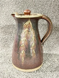 VINTAGE WELL MADE STUDIO POTTERY TEAPOT / COFFEE POT - Picture 1 of 11