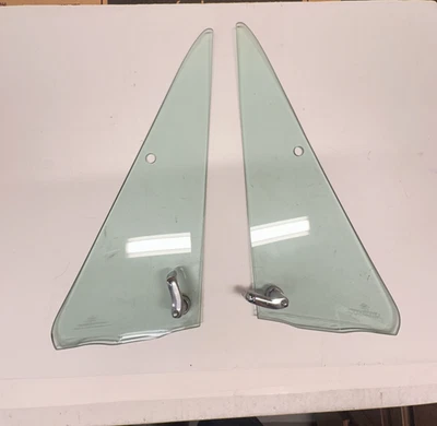 1979-1985  1st Gen Dodge Ram Ramcharger Vent Wing Window glass Pair D250 W250 - Image 1 of 4