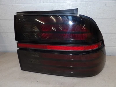 CHEVY BERETTA 1987-1988 RH PASSENGER SIDE TAILLIGHT LAMP -quarter panel mounted - Image 1 of 4
