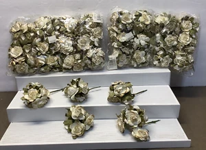 WHITE W/ GOLD ACCENT MULBERRY PAPER ROSES- FLOWERS - 1" ACROSS - 2 BAGS 6 X 12 - Picture 1 of 9
