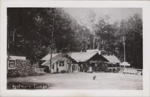 RPPC Restmore Lodge St Elmo British Columbia Canada Dog photo postcard JQ7 - Picture 1 of 2