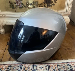 BMW MOTORRAD 5 Front Flip Helmet Size 52/53 Silver Comms System Good Condition - Picture 1 of 12