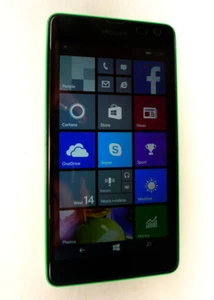 Nokia Lumia 550 Microsoft Windows Phone 8GB Green - Picture 1 of 7