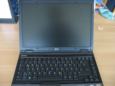 Hewlett Packard HP compaq nc6910p Intel Core 2 Duo T7300/2GB/120GB/ Win XP Pro - Bild 1 von 4