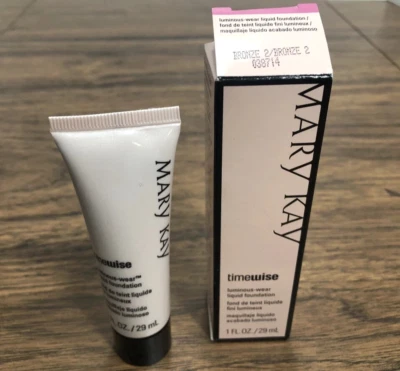 Mary Kay Timewise 1 Oz Luminous Wear Liquid Foundation Bronze 2  - 038714  - Image 1 of 2