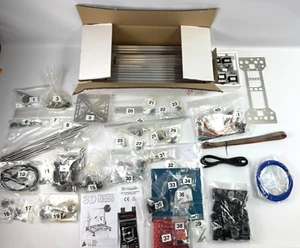 Pièces détachées neuves pour imprimante 3D Velleman K8200 - Apparaît incomplète vendue en l'état pour pièces - Photo 1/14