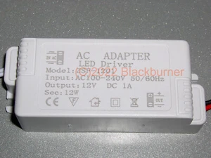 Driver LED AC 240V DC12V 12W per MR16/11 striscia LED - Foto 1 di 9