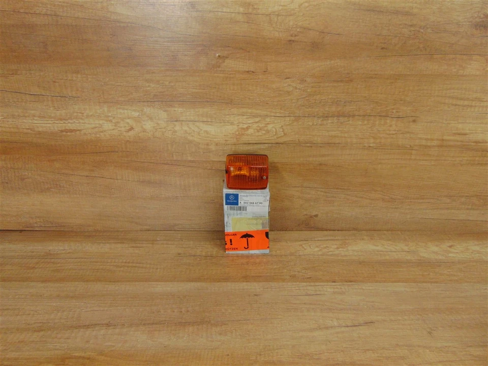 Lente señal de giro delantera genuina Mercedes Unimog 405 - A0025446790 Foto 1 de 1