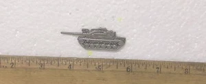 Large M60-A1 Tank Pin - Imagen 1 de 3