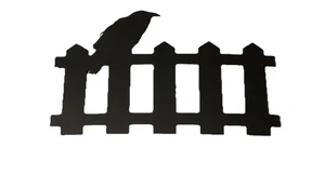 Zaun mit Krähe drauf Papier Stück Handarbeit Halloween Scrapbooking - Bild 1 von 3