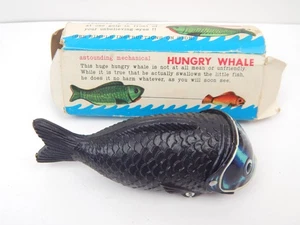 7F Hungry Whale Mechanical Action Toy w/ Box Plastic Metal Works! - Picture 1 of 4
