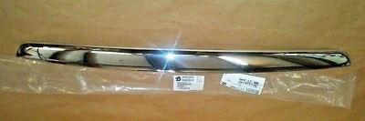 01-06 TRIBUTE HOOD FRONT CHROME PLASTIC TRIM MOLDING CHROME   MA1235102 - Image 1 of 4