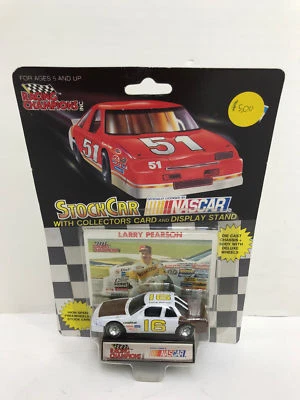 Racing Champions escala 1:64 diecast: Larry Pearson #16 Buick (Petty Back) Foto 1 de 3