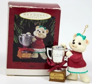 Adorno de Navidad 1994 más destacado de mamá Hallmark Keepsake - Imagen 1 de 10