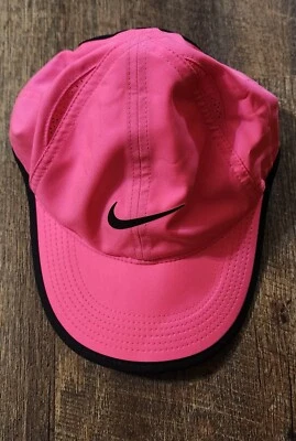 Nike Featherlight Dri-Fit Women's Run / Tennis Strapback Hat Pink  New No tag - Image 1 of 4