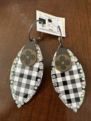 UpCycled Star Flower 耳环,Sandra Ling Designs - 二手正品材料。 — 第 1/4 张图片