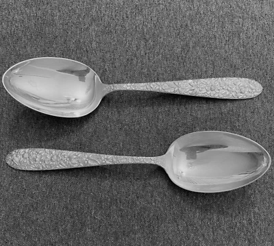 2 cucharas para servir Manchester Southern Rose de ley maciza (8”) Foto 1 de 3