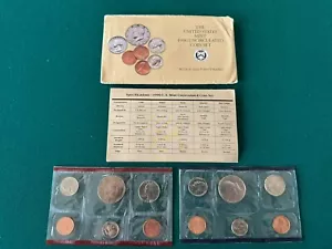 1990 MINT SET - UNC - ORIGINAL ENVELOPE - P & D MINT - Picture 1 of 2