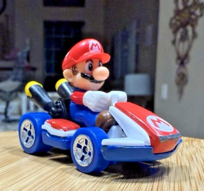 Super Mario Kart Hot Wheels Race Car 2018 Mattel Rainbow Track Exclusive GBG26 - Image 1 of 4