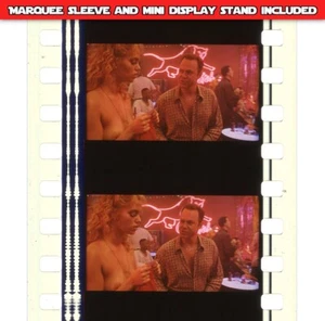 Showgirls - Elizabeth Berkley chatea con jefe - Tira de película de 5 celdas de 35 mm 104 - Imagen 1 de 3