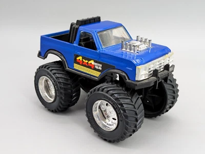 Tootsie Toy Monster Tread Blue 4x4 Hard Plastic Pickup Truck Monster Truck — 第 1/4 张图片