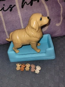Barbie Embarazada Labrador Taffy con cama, cuenco y perros de bonificación - Imagen 1 de 7