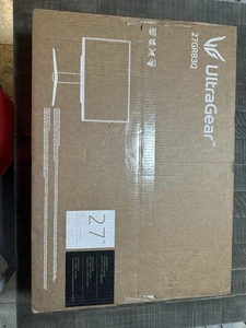 LG 27" UltraGear QHD 1ms 240Hz 2560x1440 IPS PC Monitor 27GR83Q-B - Picture 1 of 5