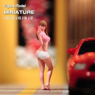 Resin 1/18 1/24 1/43 1/64 1/87 Mobile selfie Girl Mini Figure Painted Doll Toys - Image 1 of 4
