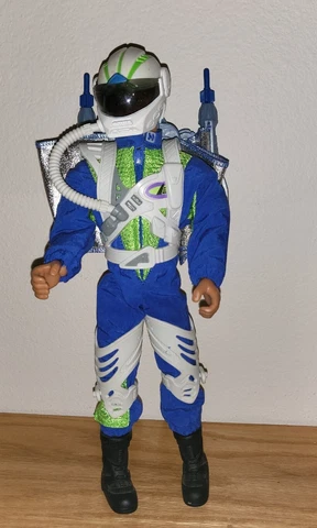 Max Steel 1999 SKY STRIKE Mattel 12" Action Figure. Used Cover