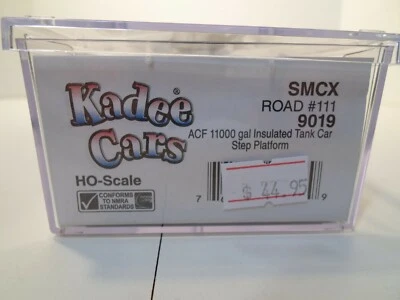 KADEE ACF 11000 gal insulated tank car SMCX RD# 111 P/N 9019 - Image 1 of 4