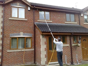 13FT WATER FED EXTENDED WINDOW CLEANING POLE SOAP DISPENSER CLEANER EQUIPMENT - Picture 1 of 5