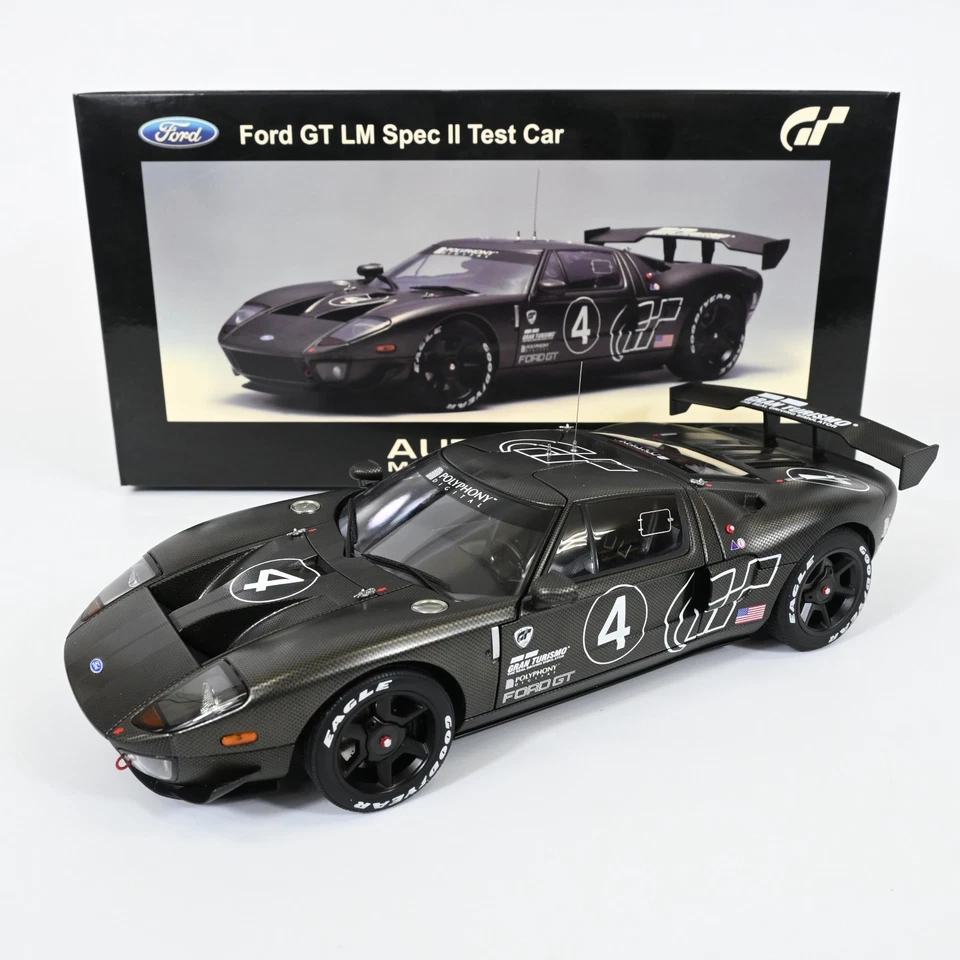 AUTOart Millennium 1/18 Ford GTLM Spec II Test Car Diecast Model Car Display - Image 1 of 4