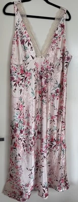 Pretty Debenhams The Collection Pink Floral Satin Nightgown, Ladies Plus Size 24 - image 1 of 4