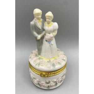 Hinged Bride Groom Wedding Engagement Ring Trinket Jewelry Box Porcelain - Picture 1 of 10
