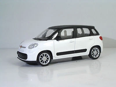 MondoMotors 53140 FIAT 500L "White" - METAL  1:43   - Immagine 1 di 2