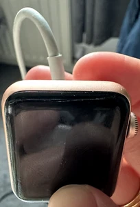 Apple Watch Series 3 GPS z aluminiową obudową złotą 38 mm - NIE DZIAŁA / NA CZĘŚCI - Zdjęcie 1 z 2