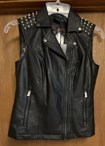 Hot Topic Riverdale Wmn’s Sz. XS Sleeveless Faux Leather Biker Jacket NWT! - Picture 1 of 5