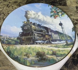 the hamilton collection Orange Blossom Special Teller - Bild 1 von 9