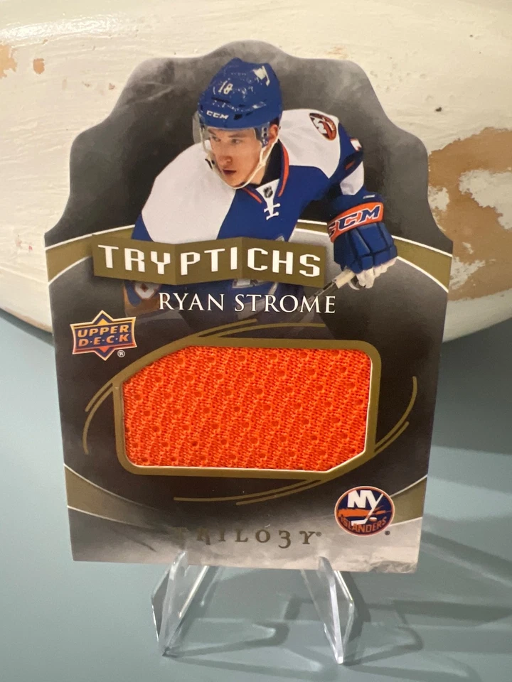 2015-16 Upper Deck Trilogy - Tryptichs Jersey Ryan Strome #T-NYI3 /250 (MEM) - Image 1 of 2