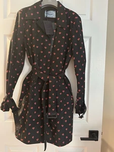 NWT Authentic Prada Black Trench Coat Hearts -44 Impermeabile Nero Raincoat - Picture 1 of 11
