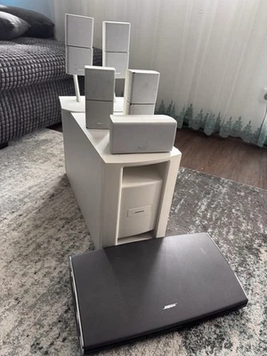 Bose Lifestyle V25 - 5.1 Heimkinosystem, DTS, Dolby Digital, HDMI, Weis - Bild 1 von 4