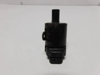 Bobina de encendido 99-07 Chevrolet Silverado 1500 OEM LKQ Foto 1 de 4