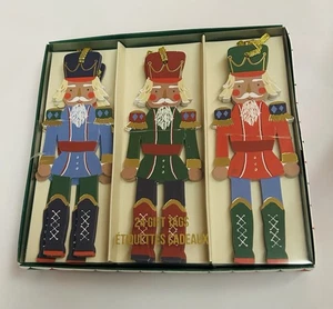 Nuevas 24 etiquetas de regalo Meri Meri Cascanueces soldados 3 patrones cintas doradas - Imagen 1 de 12