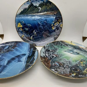 Danbury Mint- Lahaina Sea Flight - 3 Mixed- By R. Lyn Nelson Underwater Coll. - Picture 1 of 9