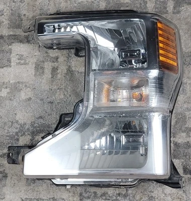 Faro izquierdo LED FORD F250 Super Duty 2017-2019 usado OEM agrietado ver descripción Foto 1 de 4