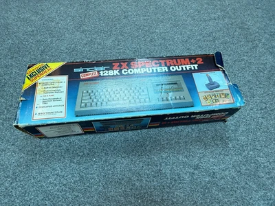 Sinclair ZX Spectrum 128k +2 Gris | CAJA EXTERIOR DIXONS / CURRYS | Envío rápido - Imagen 1 de 4
