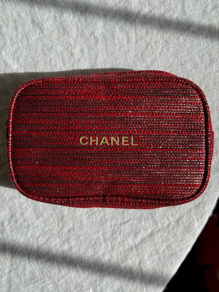 CHANEL Beaute Holiday Cosmetic Makeup Pouch Red And Gold - Image 1 of 1