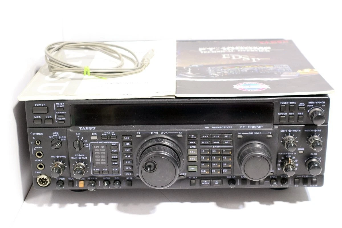 YAESU FT-1000 HF トランシーバー FT-1000【YAESU】HF（オールモード）200W最高級トランシーバー動作・美